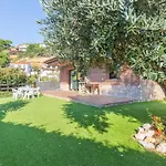 Villa 2pon01 - *